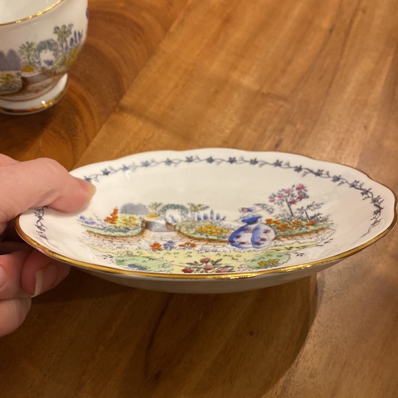 Vintage Fine Bone Bell China Tea Cup and Saucer - Picture 8 of 11